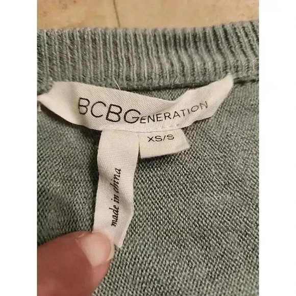 BCBGeneration Ombre Boxy Sweater - Picture 6 of 8